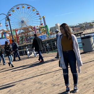 Meet your Posher, Egla